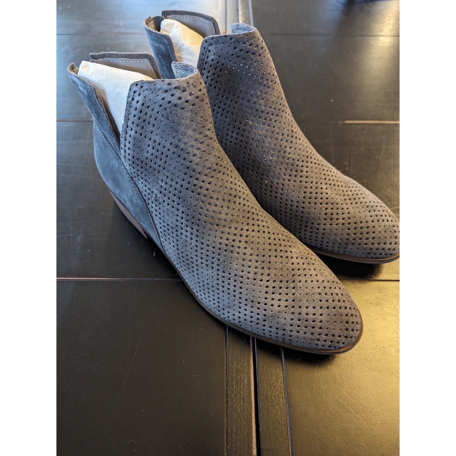 Crown Vintage Gray Suede Leather Slip On Ankle Boots Women's 9.5 Nwot